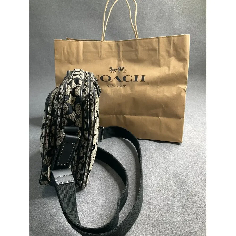 Coach 4270 Vintage International Shoulder Bag Black Signature Canvas Crossbody